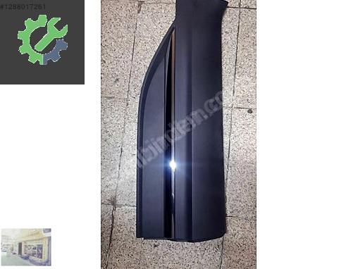 KOLEOS SOL ARKA KAPI BANDI ORJİNAL SIFIR 808218403R