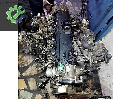 Volkswagen Jetta Komple Motor çıkma parça - ÖZGÜR OTO İSTANBUL