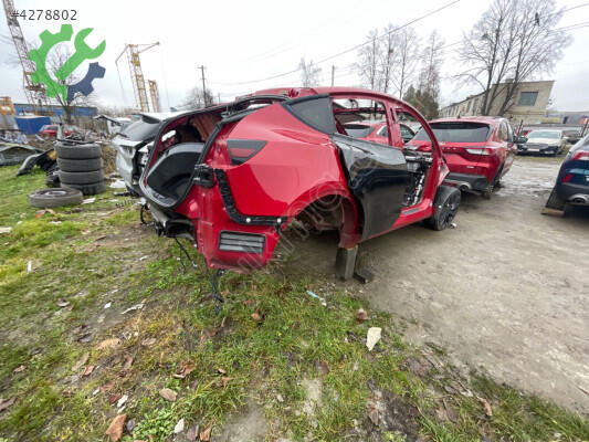 Tesla Model Y Stop çıkma parça