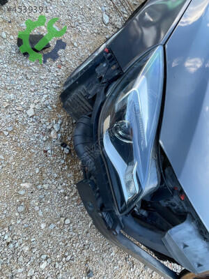 Opel Insignia Far çıkma parça