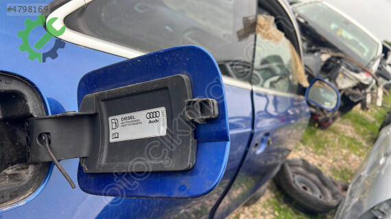 Audi A5 Depo Kapağı çıkma parça