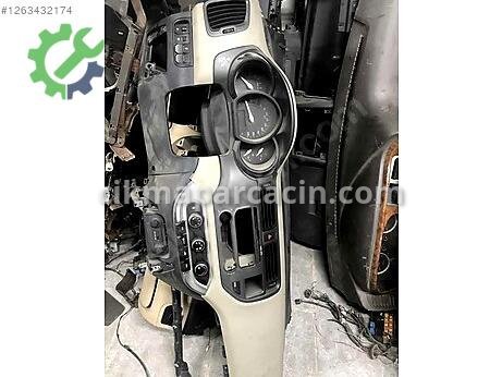 Kia Rio Torpido çıkma parça