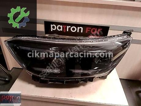 Kia Stonic Sol Ön Far çıkma parça