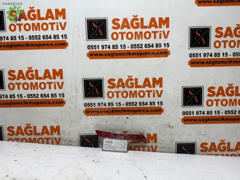 BMW Tampon Reflektörü çıkma parça
