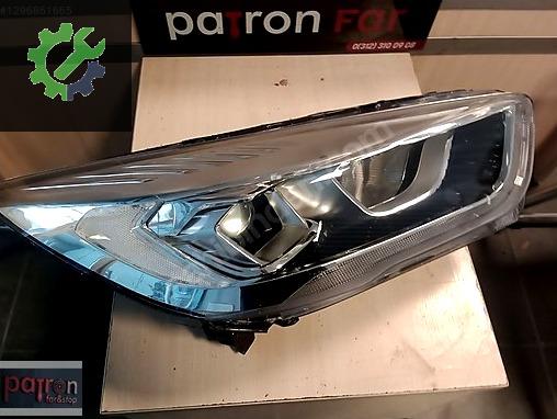 Ford Kuga Sağ Ön Far çıkma parça