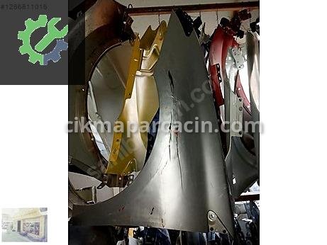 Renault Laguna Çamurluk çıkma parça
