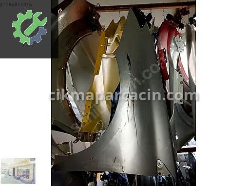 Renault Laguna Çamurluk çıkma parça