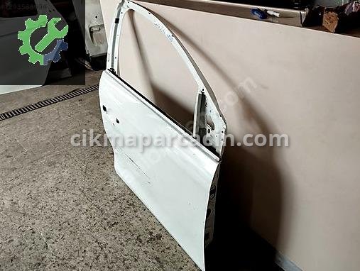 Lancia Delta Sağ Ön Kapı çıkma parça