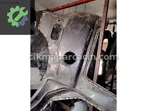 Land Rover Freelander Sağ Arka Çamurluk çıkma parça