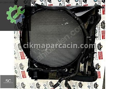 Land Rover Range Rover Radyatör çıkma parça