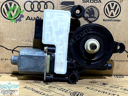 Seat Leon Cam 5Q0959811A çıkma parça