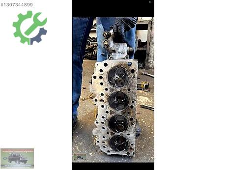Land Rover Defender Silindir Kapak çıkma parça