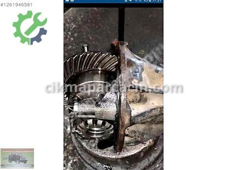 Land Rover Defender Arka Defransiyel çıkma parça