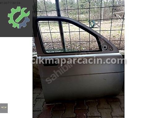 Land Rover Freelander Sağ Kapı çıkma parça