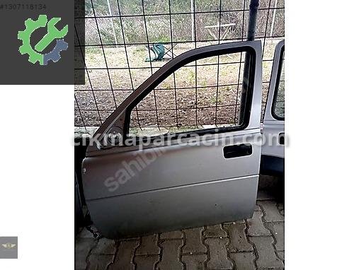 Land Rover Freelander Sağ Kapı çıkma parça