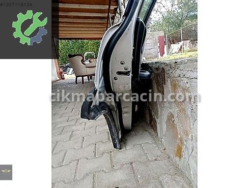 Land Rover Freelander Sağ Kapı çıkma parça