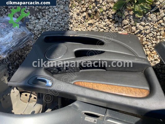 Jaguar X-Type Kapı Döşemesi çıkma parça