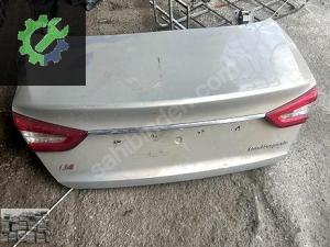 MASETATİ GHİBLİ DOLU BAGAJ KAPAĞI
