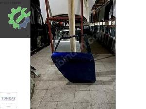 MAZDA 3 HB SAĞ ARKA KAPI 2010-2013 ÇIKMA ORİJİNAL PARÇA