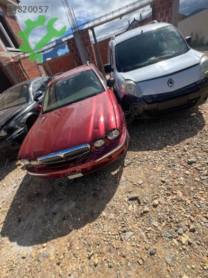 Jaguar X-Type Torpido çıkma parça