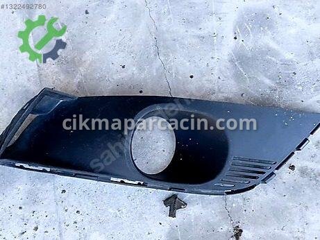 Renault Megane Sis Farı Çerçevesi çıkma parça