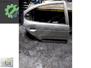 MEGANE 1 SAĞ ARKA KAPI ORJİNAL ÇIKMA