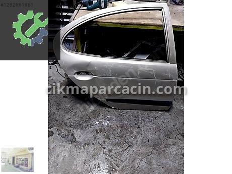 Renault Megane Sağ Arka Kapı çıkma parça