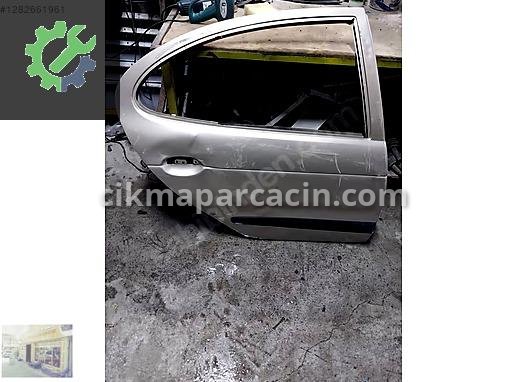 Renault Megane Sağ Arka Kapı çıkma parça