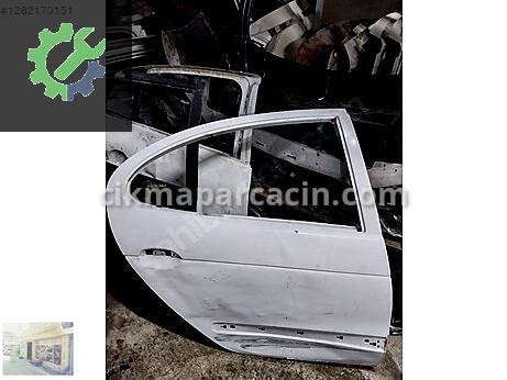 Renault Megane Sağ Arka Kapı çıkma parça