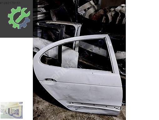 MEGANE 1 SAĞ ARKA KAPI ORJİNAL ÇIKMA 7751467868 7751471076