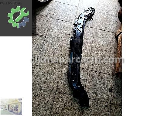 Renault Megane Ön Konsol Panel 8200137494 çıkma parça