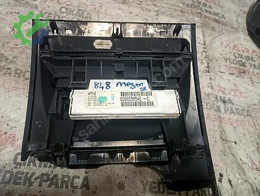 Renault Megane Beyin 8200290542 çıkma parça