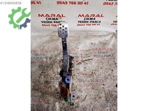 MEGANE 3 DEBRİYAJ PEDALİ ÇIKMA
