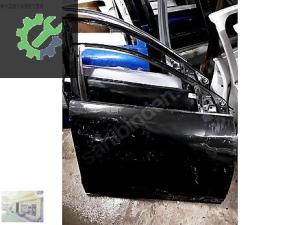 MEGANE 3 SAĞ ÖN KAPI ORJİNAL ÇIKMA 801009623R