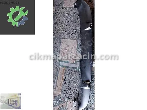 Renault Megane Arka Difüzör çıkma parça