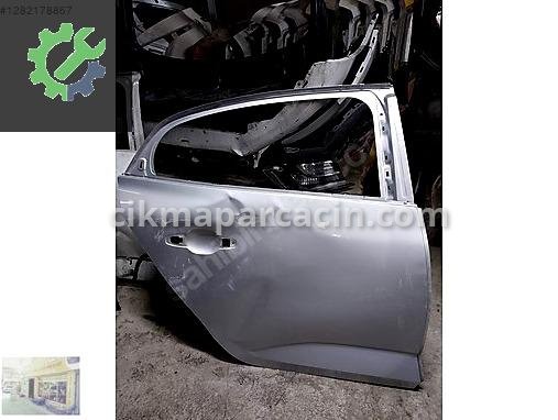 Renault Megane Sağ Arka Kapı 821002253R çıkma parça