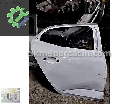 Renault Megane Sağ Arka Kapı çıkma parça