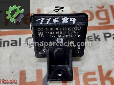 Renault Megane Röle çıkma parça