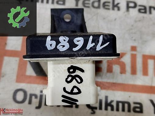 Renault Megane Röle 110679886R çıkma parça