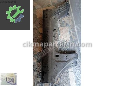 Renault Megane Marşpiyel Sacı çıkma parça