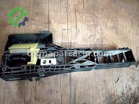 Renault Megane Sağ Dış Kapı Kolu çıkma parça
