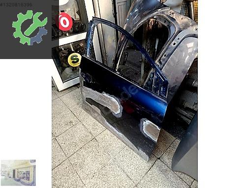 MEGANE 4 SAĞ ÖN KAPI ORJİNAL ÇIKMA