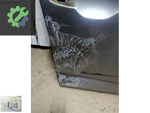 MEGANE 4 SAĞ ÖN KAPI ORJİNAL ÇIKMA