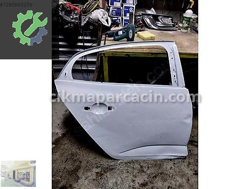 Renault Megane Sağ Arka Kapı çıkma parça