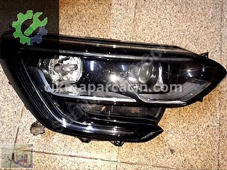 Renault Megane Sağ Ön Far çıkma parça