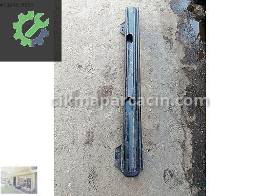 Renault Megane E-Tech Tampon Demiri 756102066R çıkma parça