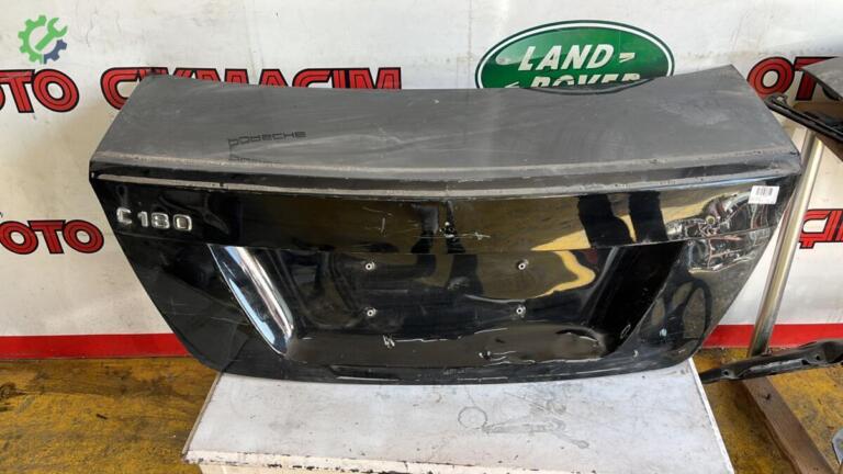 Mercedes-Benz C Serisi Bagaj Kapağı çıkma parça