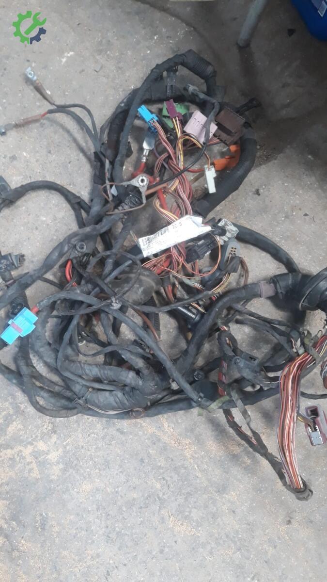Mercedes-Benz C Serisi Elektrik Tesisatı çıkma parça