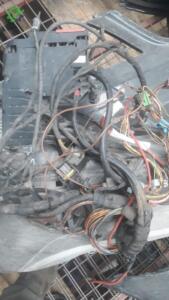 Mercedes 212 Kaput İçi Fan Ve Far Tesisatı