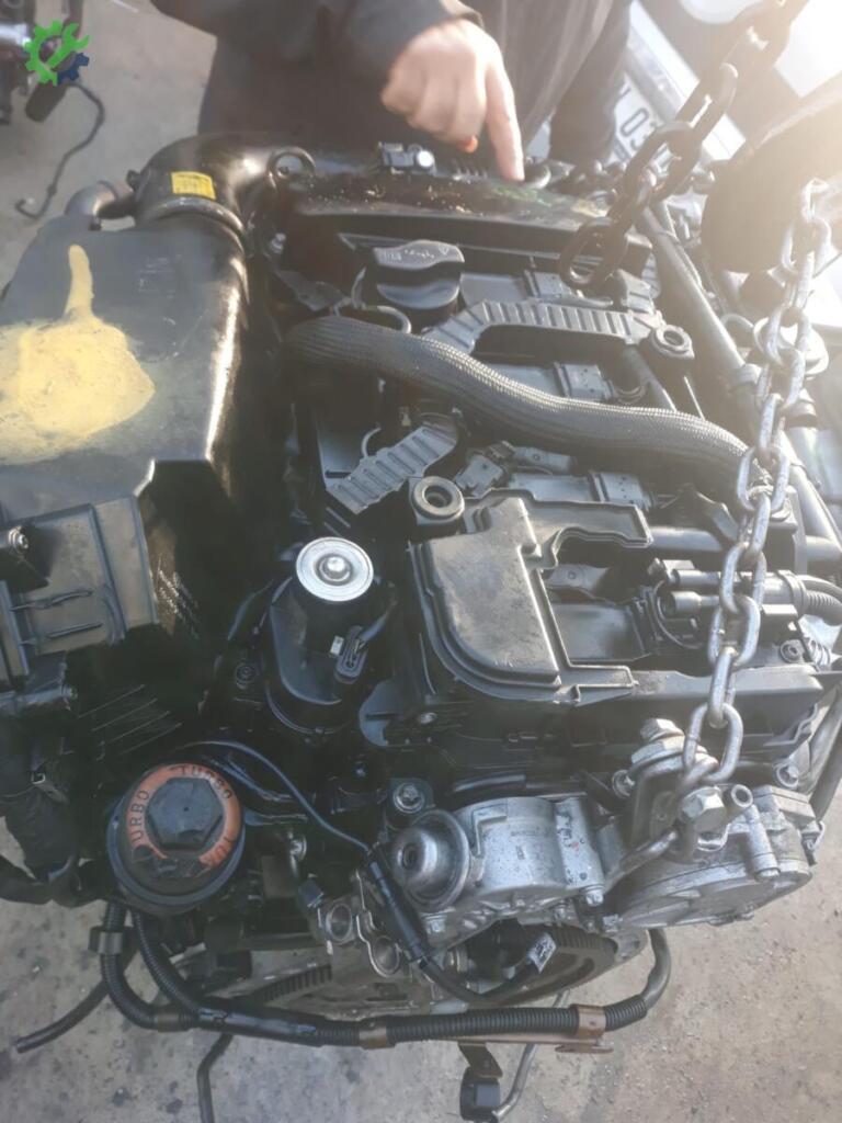 Mercedes-Benz C200 Turbo çıkma parça
